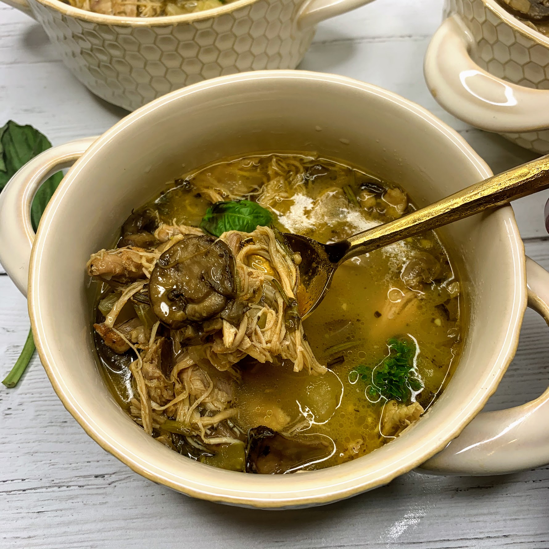 Basil Chicken & Mushroom Bone Broth Soup – SOLTO